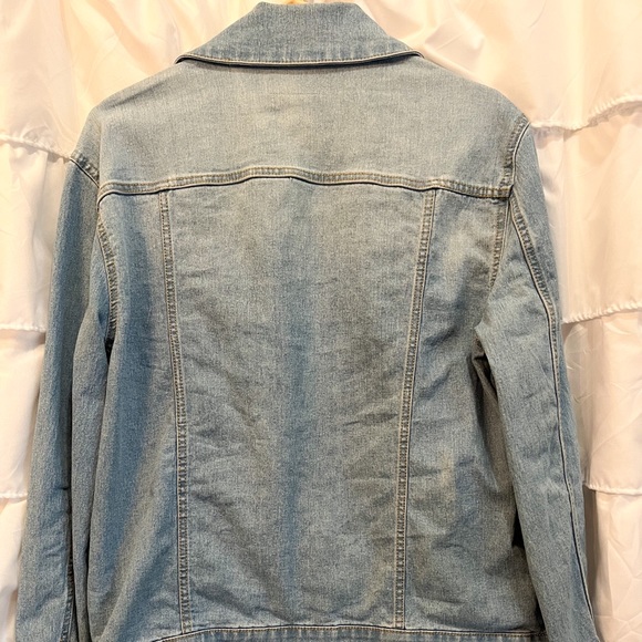 Arizona Jean Co Large Denim Jacket - Jean Jacket - Light wash jean jacket - Picture 2 of 8